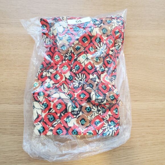 NEW LuLaRoe Red Floral Leggings - Picture 6 of 9